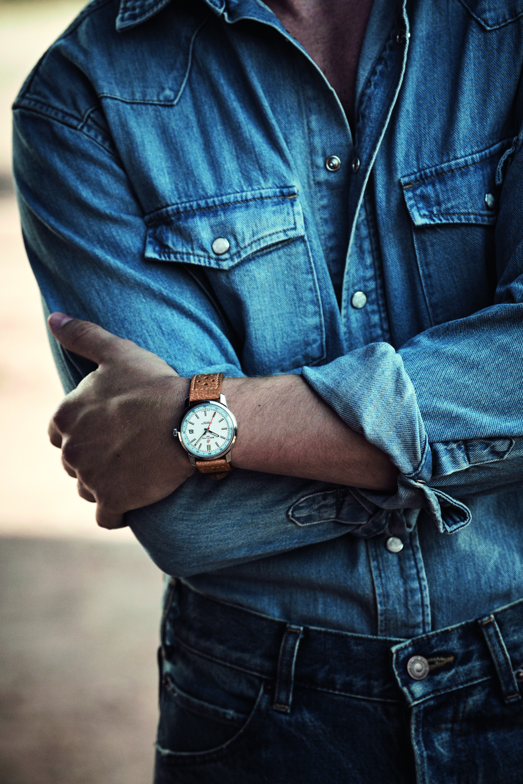 Top Time B31大三針，Austin Butler主打款，Cal. B31，自動上鏈，精鋼錶殼（38mm），白色錶盤，計時功能，動力儲存78小時，C.O.S.C.，防水100米，NT173,000。